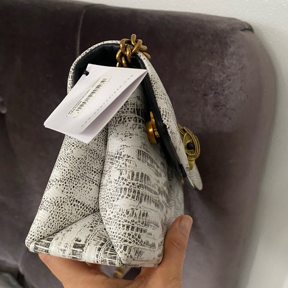 Kurt Geiger 2 way Bag (crossbody/shoulder) - Picture 6 of 8